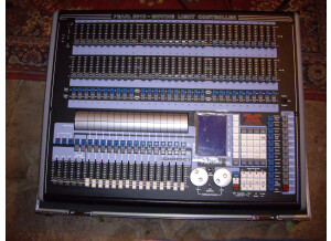 Avolites Pearl 2008 (62149)