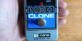 Vends EHX Neo Clone