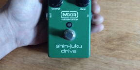 Vends MXR Custom Shop Shin-Juku Drive