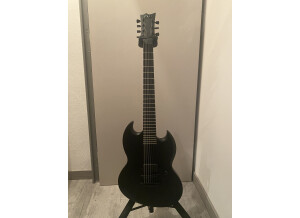 LTD Viper-7 Black Metal (39019)