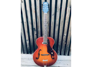 Gretsch G9555 New Yorker Archtop with Pickup