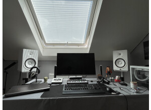 9233A80D-50CF-407B-A186-68E236C4D44D