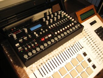 Elektron Analog Four Elektron Analog Four