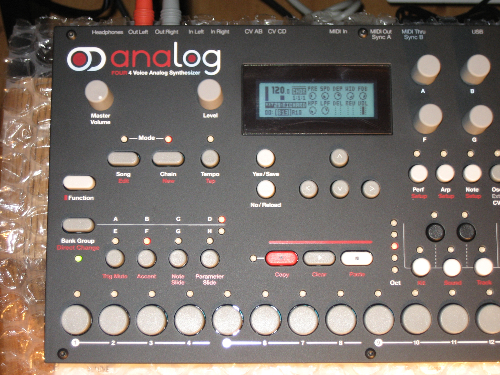Elektron Analog Four