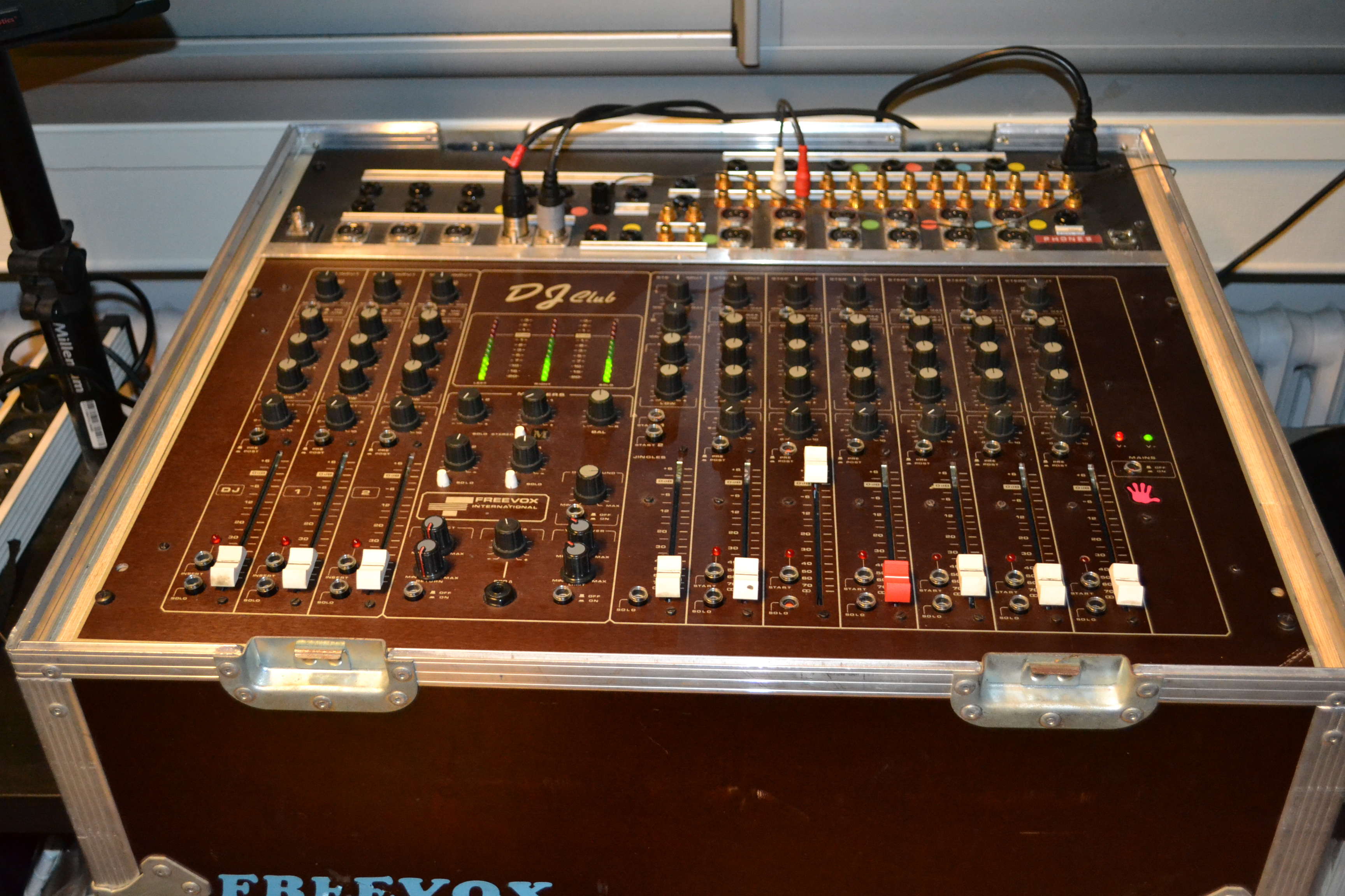 Freevox DJ Club (11077)