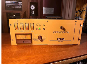 Orban Optimod FM 8100A/1 & 8100XT2