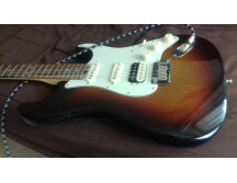 Fender American Elite Stratocaster HSS Shawbucker (51065)