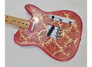 Fender Limited Edition Pink Paisley Telecaster Japan (34384)
