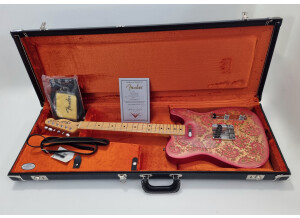 Fender Limited Edition Pink Paisley Telecaster Japan