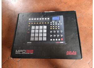 Akai Professional MPD32 (95814)