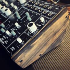 Behringer CAT Synthesizer