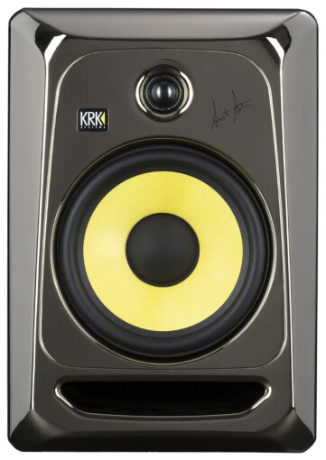 Classic 8 SS 01 Classic 8 SS 01
