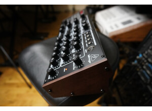 Pro-800 2tof 05 flanc droit