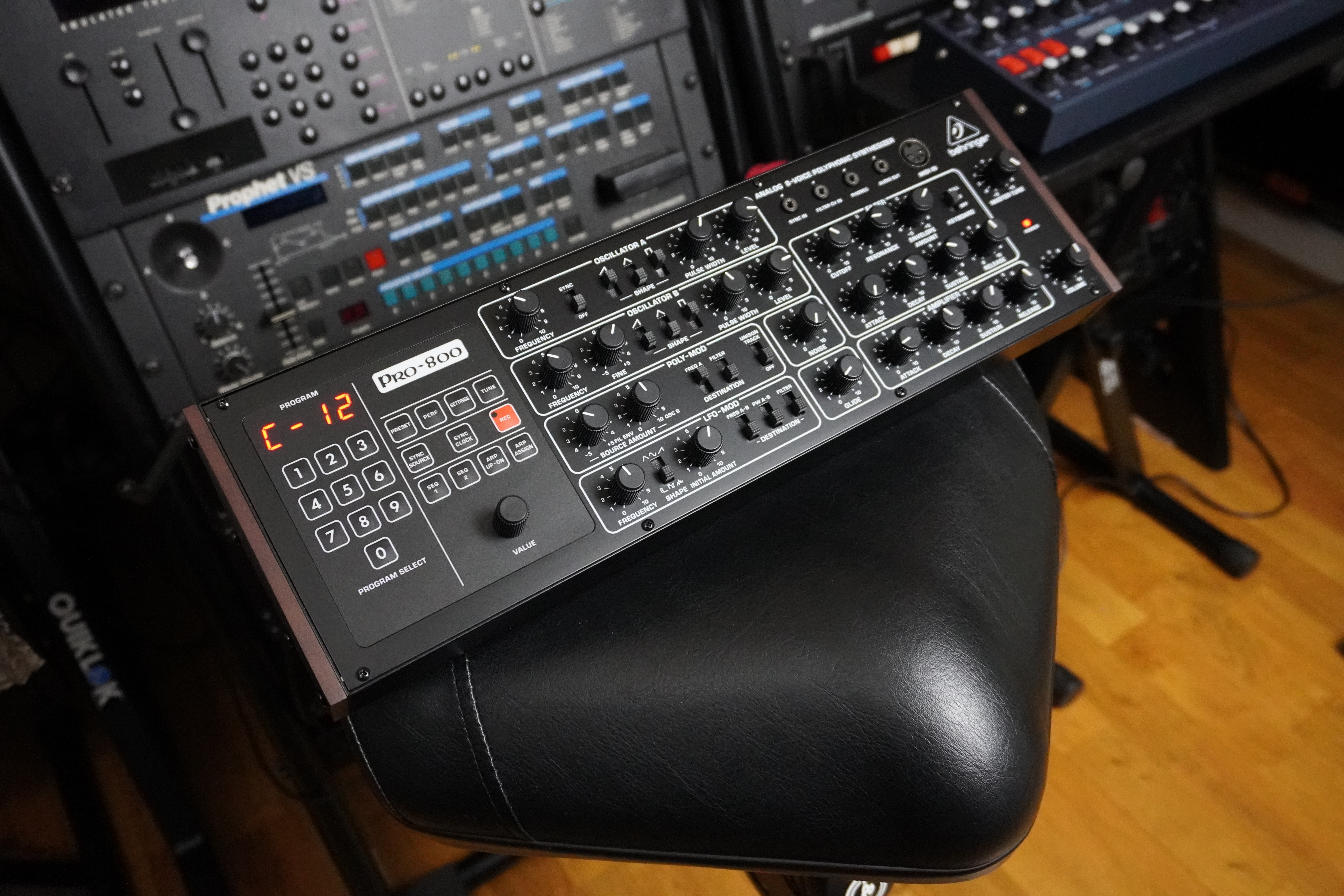 Pro-800 2tof 06 3quart gauche