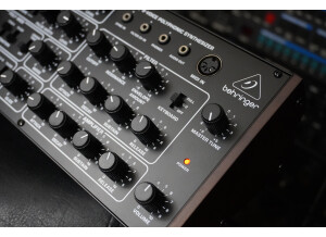 Pro-800 2tof 13 3quart zoom droit