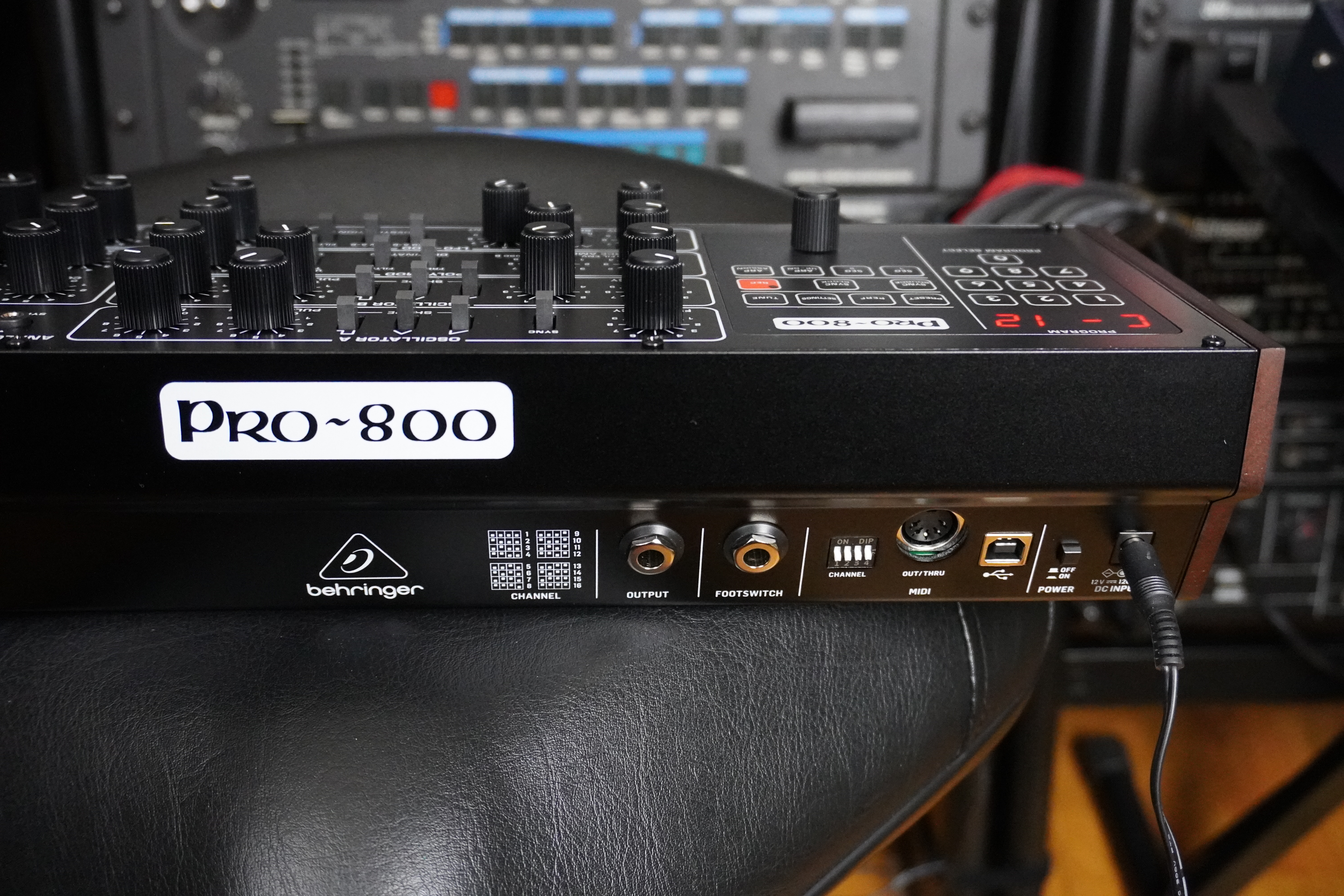 Pro-800 2tof 15 zoom arri&egrave;re