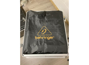 05 X32 couverte dans case