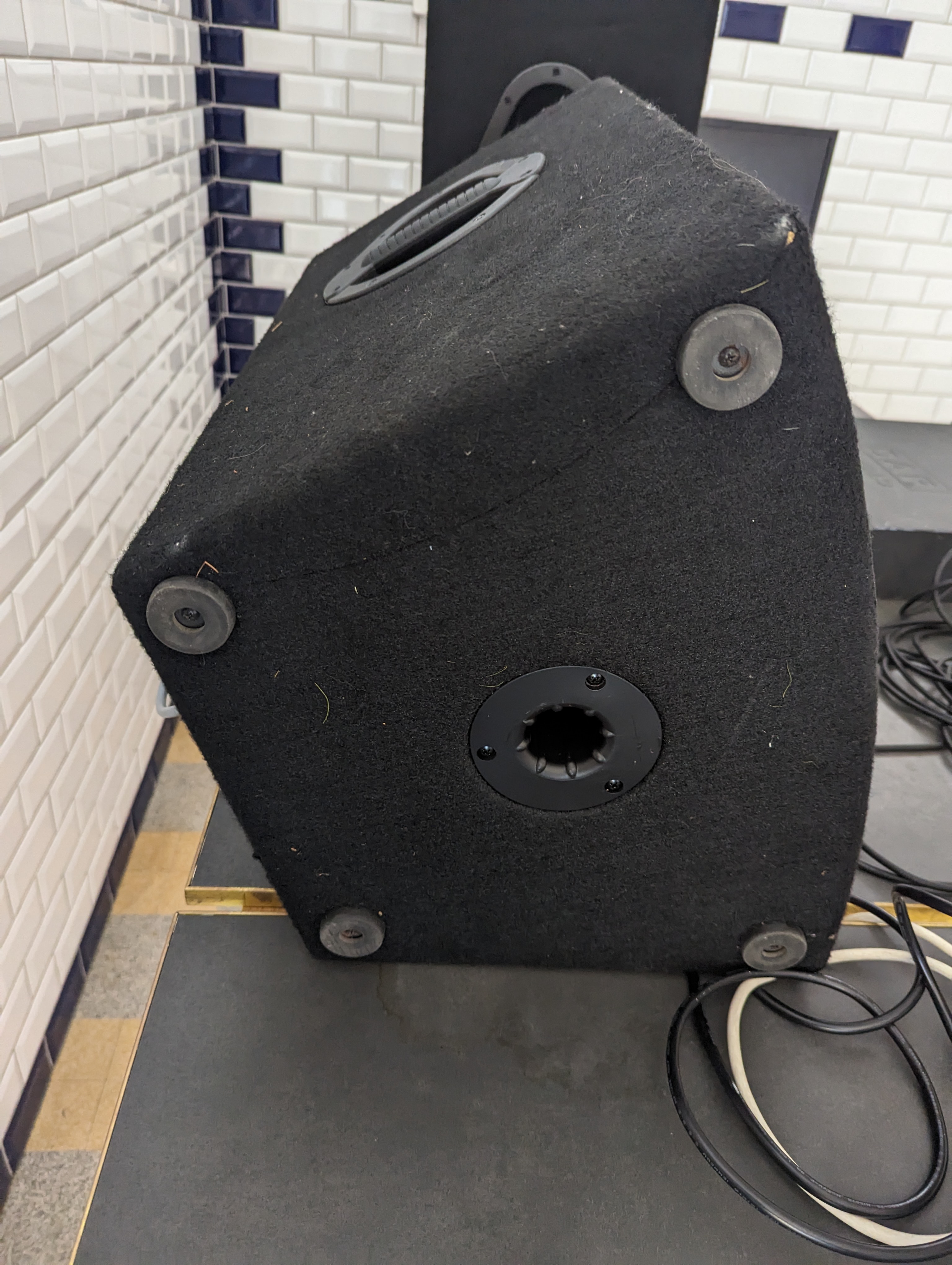 the box PA 15 E (43810)