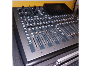 Behringer X32 Compact (26832)