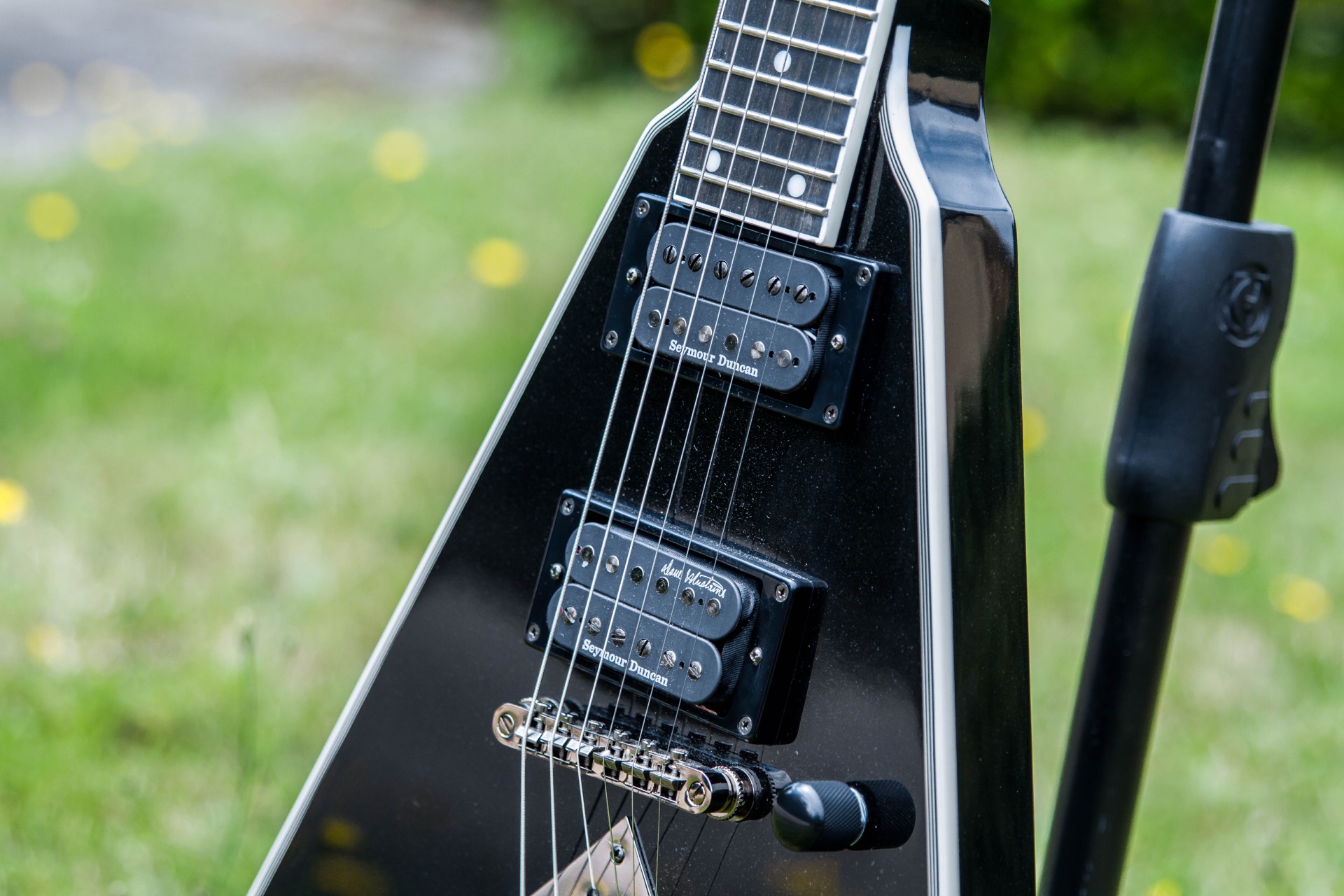 EpiphoneMustaineVCustom-3