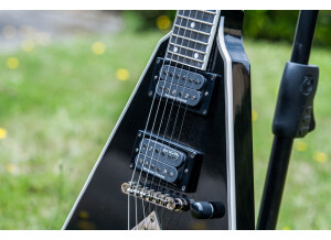 EpiphoneMustaineVCustom-3
