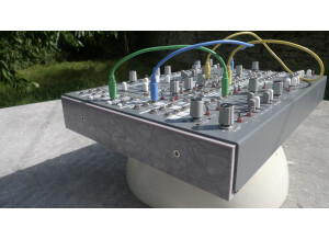 Intellijel Designs Cascadia (84243)