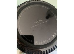 Apple Mac Pro 2013 (95551)