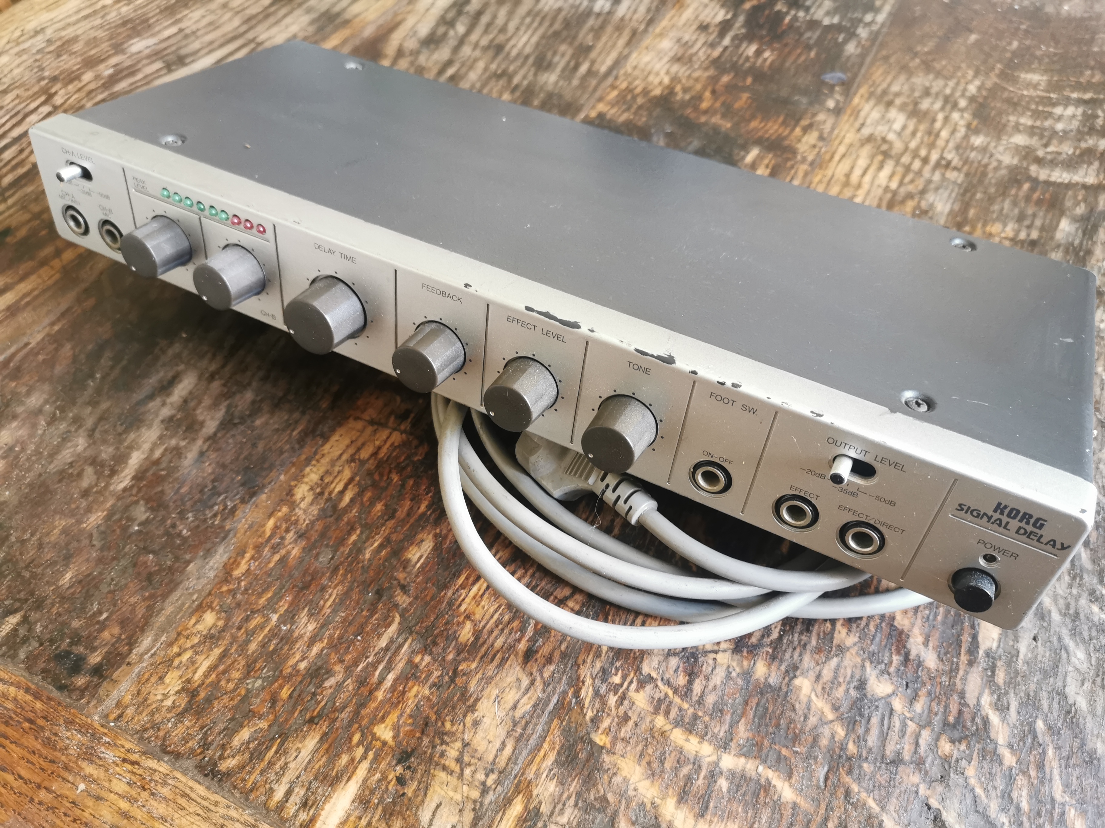 Pictures and images Korg SD-200 Signal Delay - Audiofanzine
