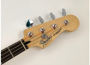 Fender Mark Hoppus Jazz Bass (96003)