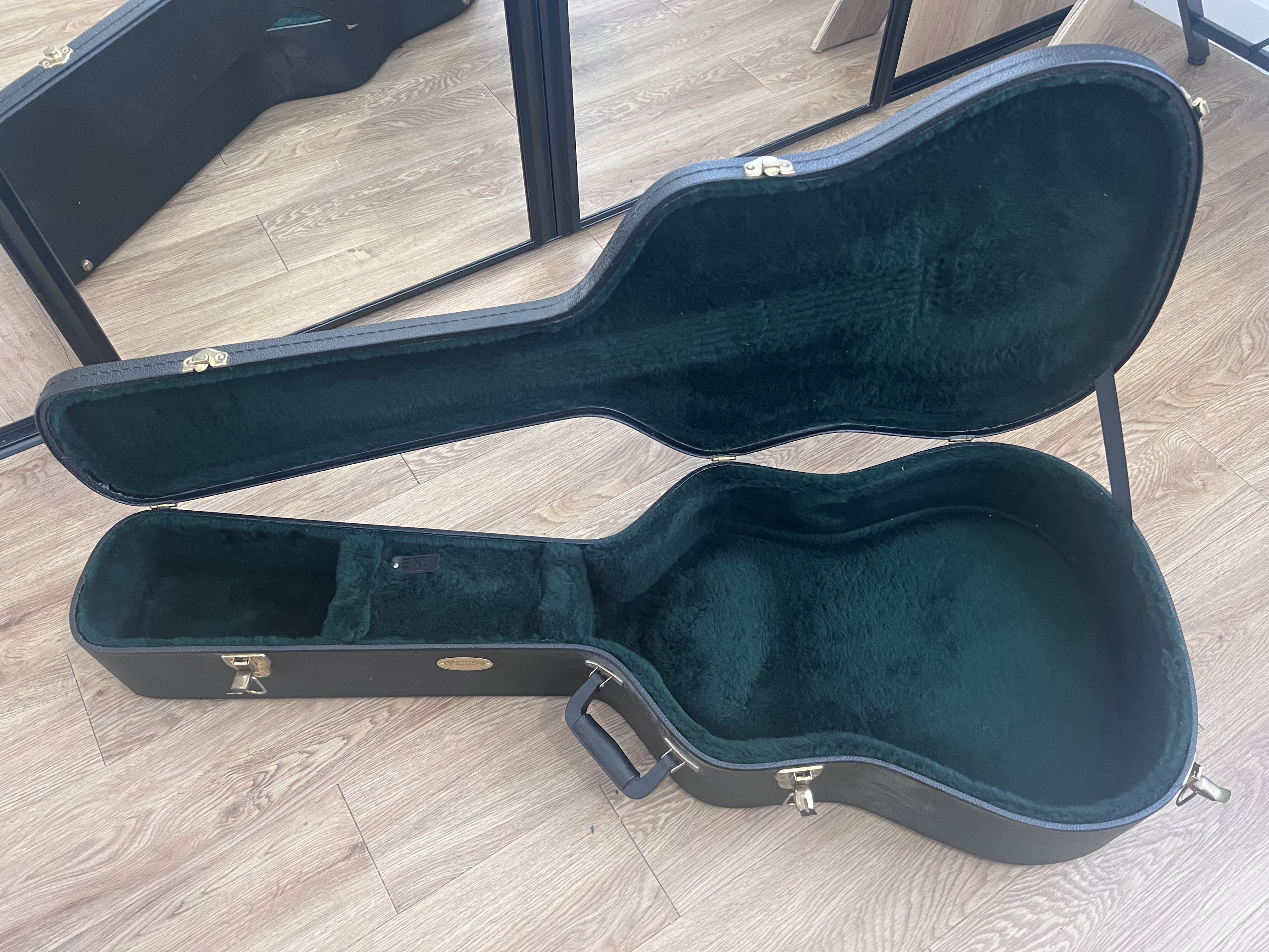 Étui guitare Martin & Co