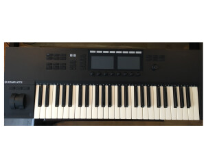 Native Instruments Komplete Kontrol S49 mk2 (75038)