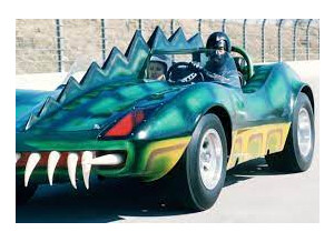 un fou du synthé et sa drôle de machine