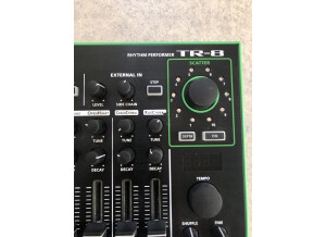 Roland TR-8 (87391)