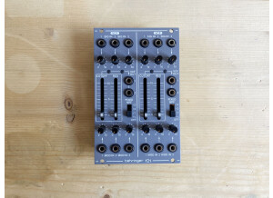 BEHRINGER DUAL VCF 9235
