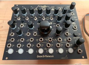 eurorack-endorphines-queen-of-pentacles