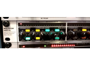 Behringer Multicom Pro-XL MDX4600 (48733)