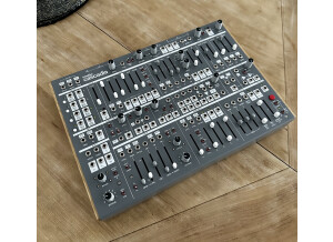 Intellijel Designs Cascadia (52877)