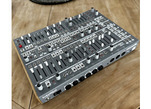 Intellijel Designs Cascadia (39488)