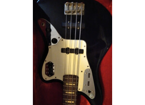 Fender Deluxe Jaguar Bass (75273)