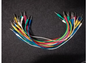 The Sssnake SK367M-015 Patchcable