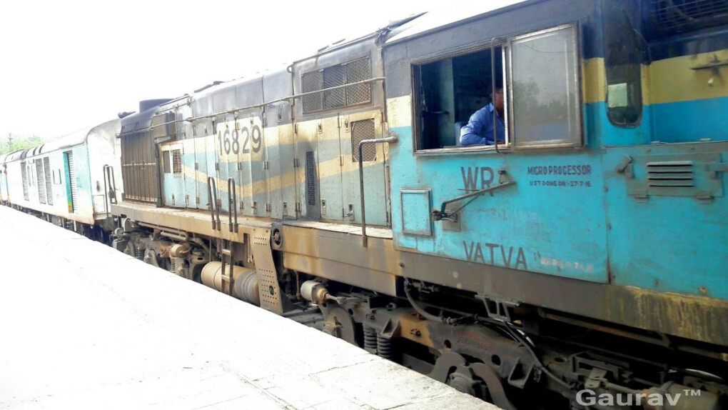 5784701.jpg 5784701.jpg