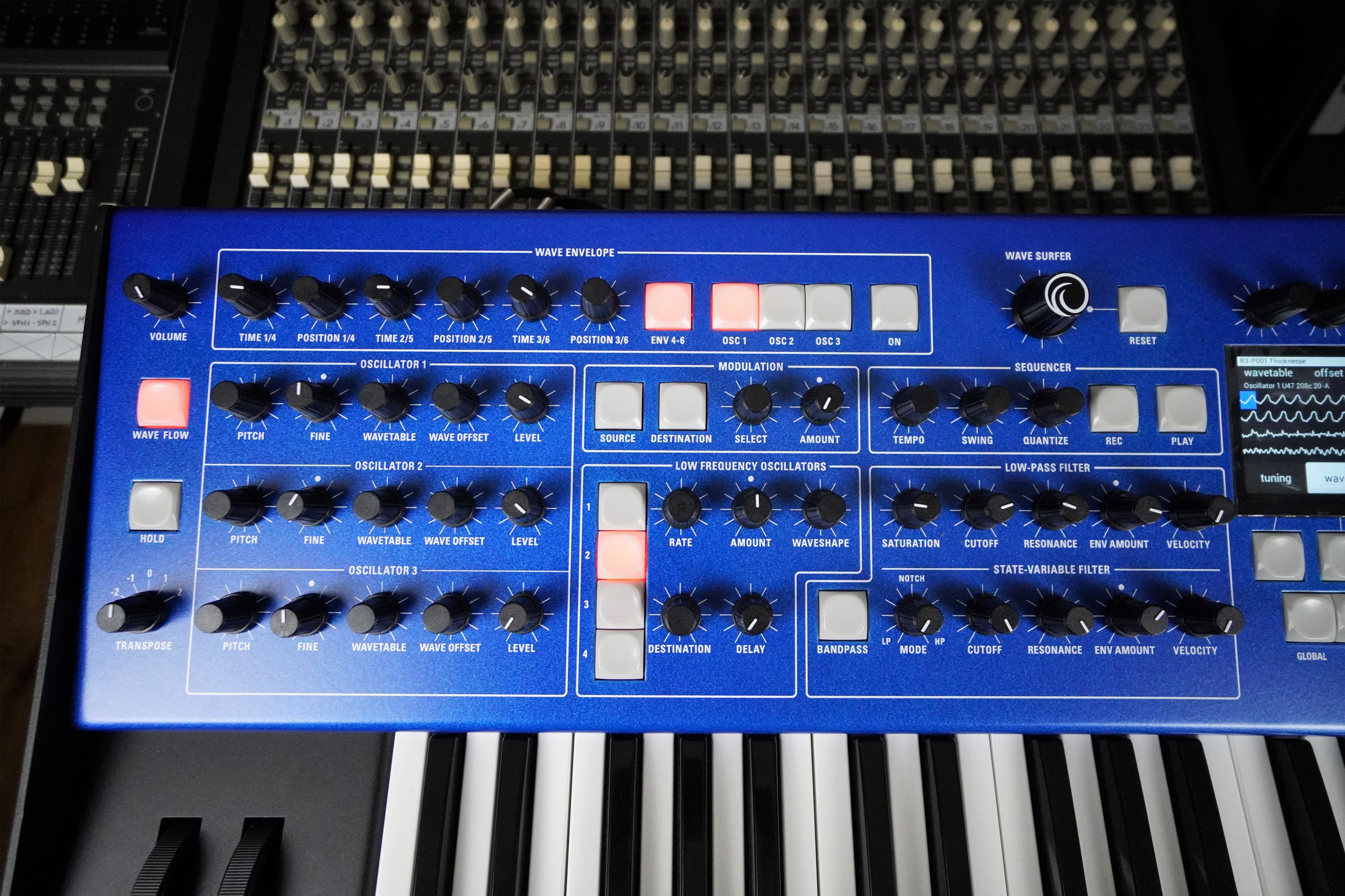 3rd Wave 2tof 08 Zoom gauche