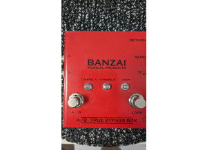 Banzai A/B True Bypass Box