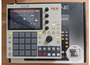 Akai Professional MPC One (15263)