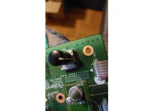 Roland SH-32 (57443)