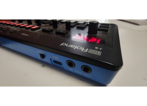Roland J-6 Chord Synthesizer (56342)