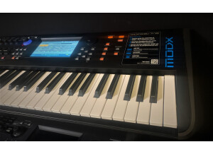 Yamaha MODX6 (60914)