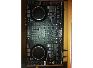 Denon DJ DN-MC6000 (38497)