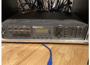 E-MU ESI4000 (22528)