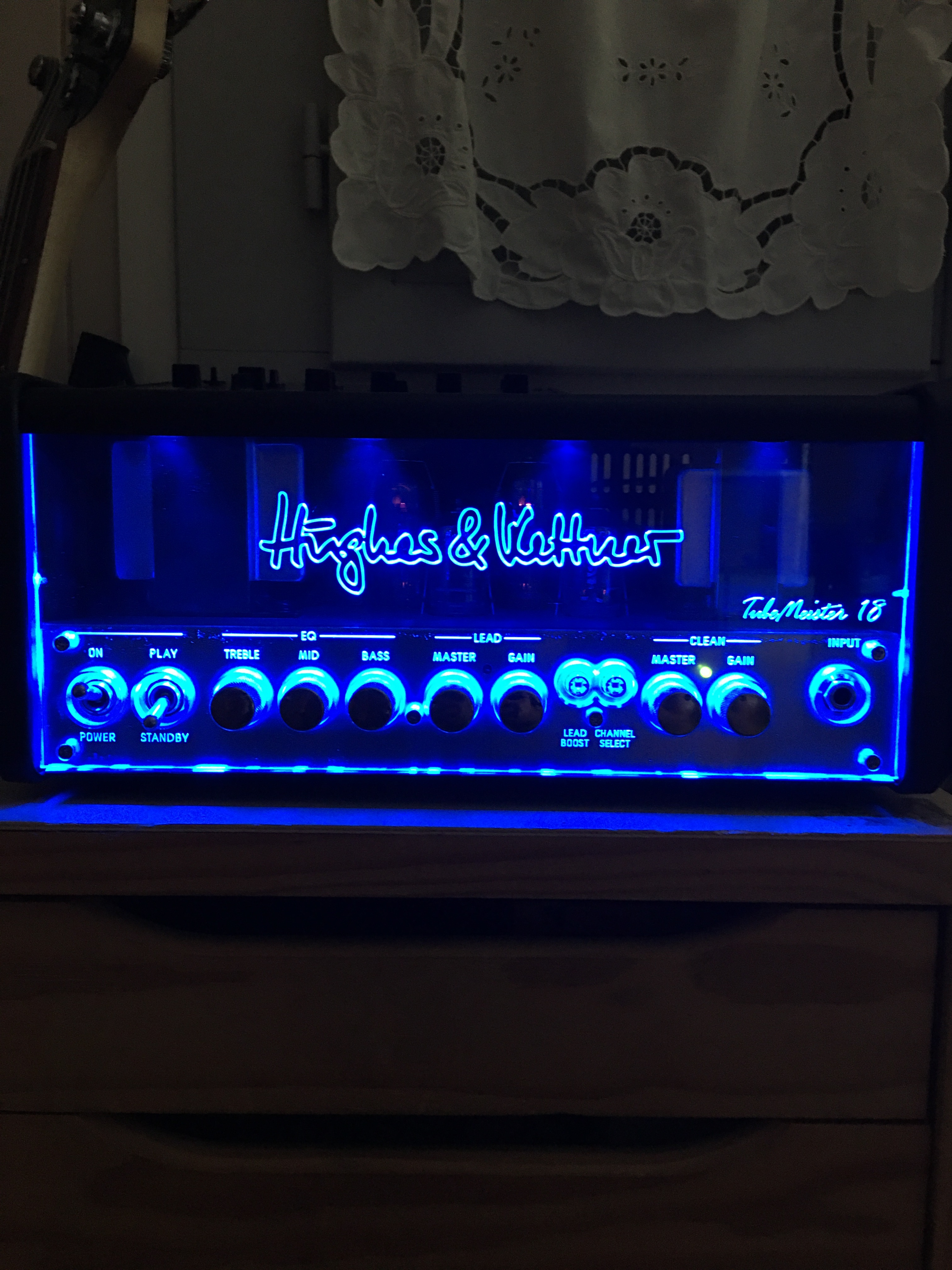 Hughes & Kettner TubeMeister 18 Head